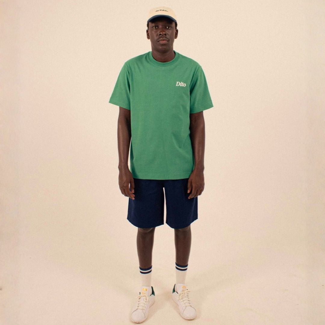 GREEN TENNIS BENCH TEE