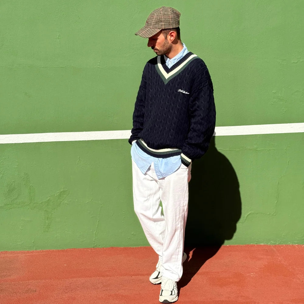 NAVY CABLE KNIT