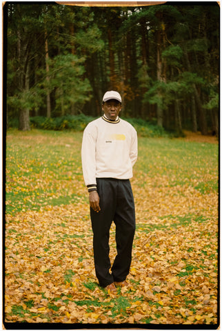 GOLDEN 90s CREWNECK